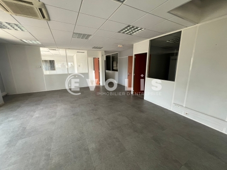 Photo 9 – location Entrepôts / activités	MEYZIEU (69330)