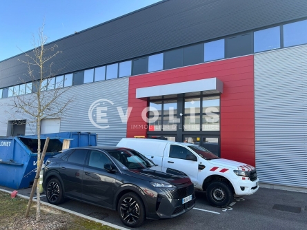 Photo 3 – location Entrepôts / activités	DAGNEUX (01120)