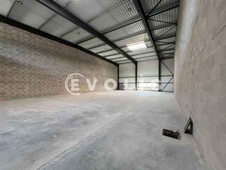 Photo 5 – location Entrepôts / activités	DAGNEUX (01120)