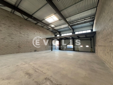 Photo 8 – location Entrepôts / activités	DAGNEUX (01120)