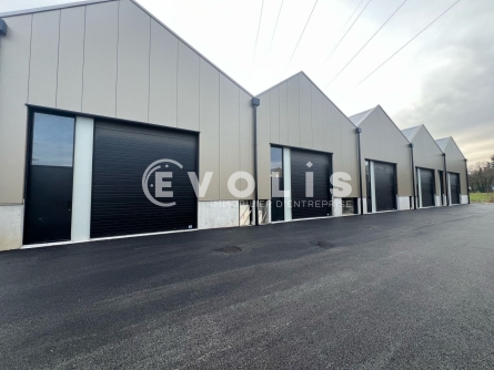 Photo 11 – vente Entrepôts / activités	TOUSSIEU (69780)