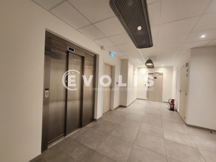 Photo 14 – location Entrepôts / activités	LYON (69007)