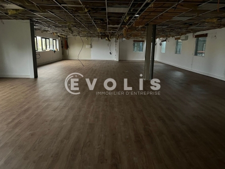 Photo 7 – location Entrepôts / activités	GENAS (69740)