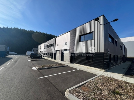 Photo 10 – vente Entrepôts / activités	TARARE (69170)