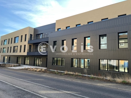 Photo 14 – vente Entrepôts / activités	TARARE (69170)
