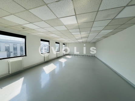 Photo 6 – location Entrepôts / activités	LOGNES (77185)