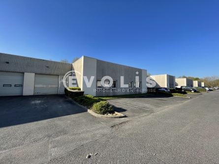 Photo 1 – location Entrepôts / activités	LOGNES (77185)