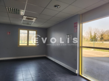 Photo 5 – location Entrepôts / activités	LA VERPILLIERE (38290)