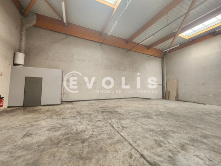 Photo 11 – location Entrepôts / activités	LA VERPILLIERE (38290)