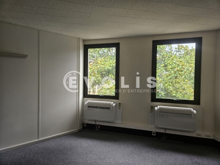Photo 7 – location bureaux	SAINT AUBIN (91190)