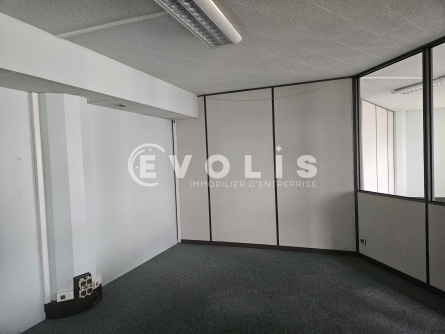 Photo 8 – location bureaux	SAINT AUBIN (91190)