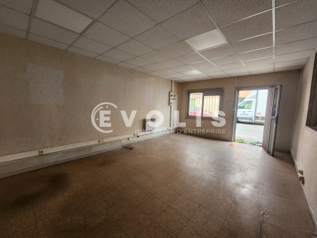 Photo 3 – location Entrepôts / activités	MEYZIEU (69330)