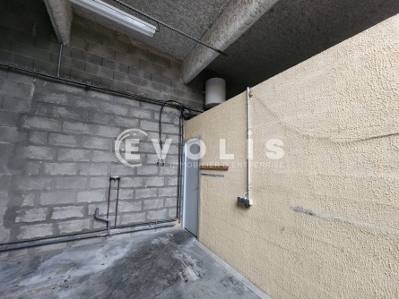 Photo 12 – location Entrepôts / activités	MEYZIEU (69330)