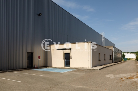Photo 8 – location Entrepôts / activités	MIRIBEL (01700)