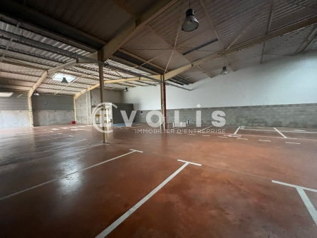 Photo 3 – vente Entrepôts / activités	MIRIBEL (01700)
