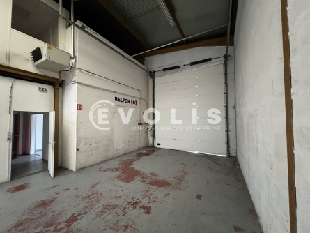 Photo 4 – location Entrepôts / activités	VENISSIEUX (69200)