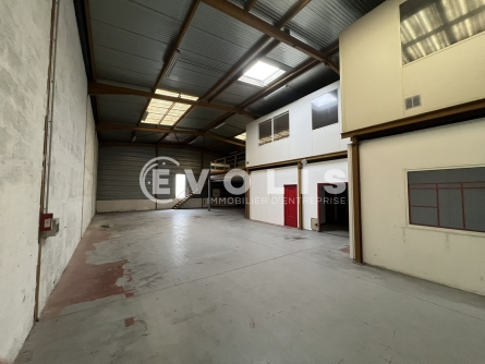 Photo 6 – location Entrepôts / activités	VENISSIEUX (69200)