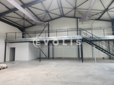 Photo 6 – location Entrepôts / activités	CHASSIEU (69680)