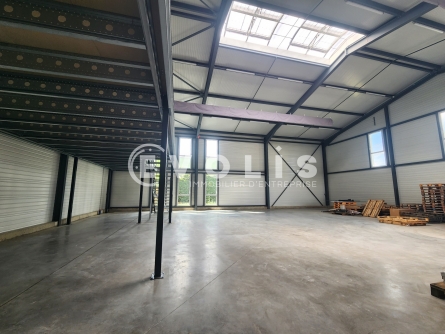 Photo 10 – location Entrepôts / activités	CHASSIEU (69680)