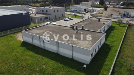 Photo 9 – vente Entrepôts / activités	BAGNOLS SUR CEZE (30200)