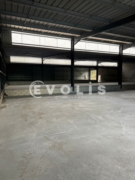 Photo 10 – location Entrepôts / activités	COURTHEZON (84350)