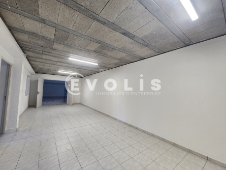 Photo 7 – location Entrepôts / activités	GENAS (69740)