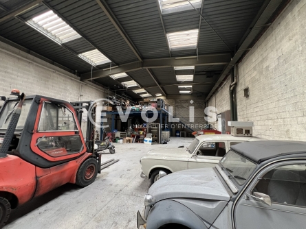 Photo 8 – vente Entrepôts / activités	SAINT PRIEST (69800)