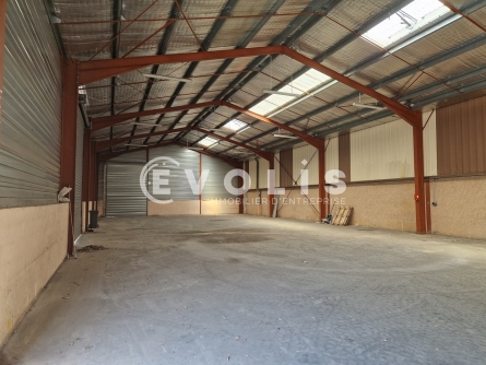 Photo 5 – location Entrepôts / activités	FLASSANS SUR ISSOLE (83340)