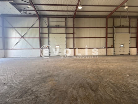 Photo 2 – location Entrepôts / activités	RIVERY (80136)