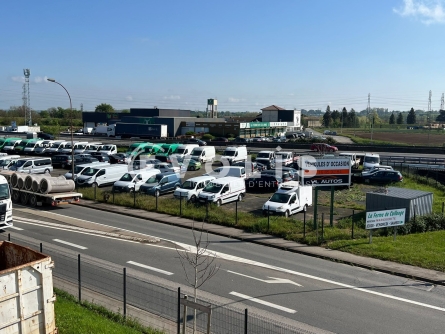 Photo 7 – location Entrepôts / activités	ARNAS (69400)