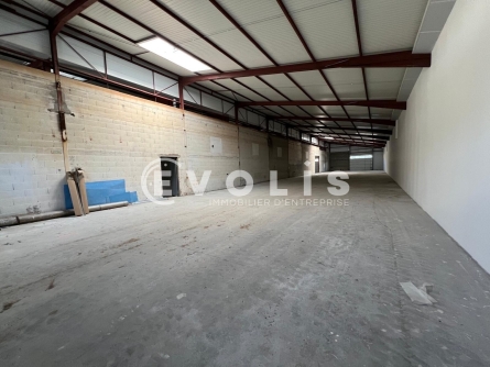 Photo 5 – location Entrepôts / activités	Belleville-en-Beaujolais (69220)