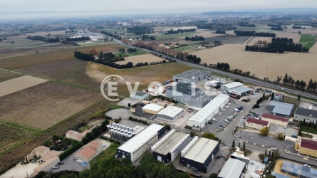 Photo 6 – vente Entrepôts / activités	PIOLENC (84420)