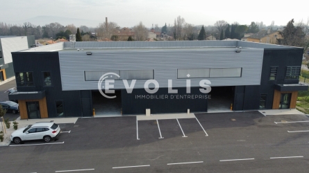 Photo 3 – location Entrepôts / activités	VEDENE (84270)