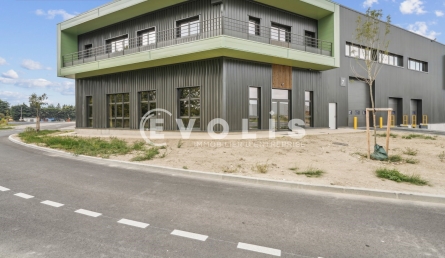 Photo 4 – location Entrepôts / activités	GRAVESON (13690)