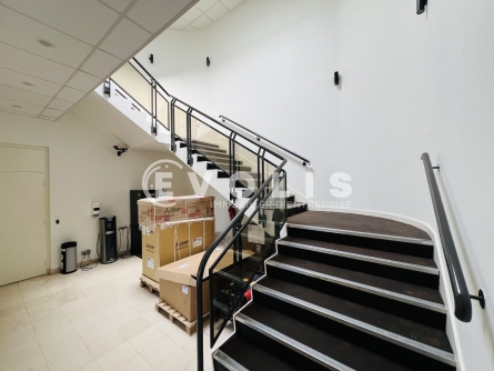 Photo 4 – location bureaux	EMERAINVILLE (77184)