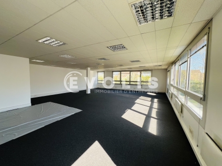 Photo 7 – location bureaux	EMERAINVILLE (77184)