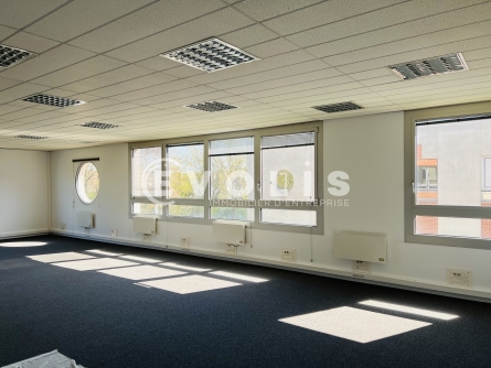 Photo 10 – location bureaux	EMERAINVILLE (77184)
