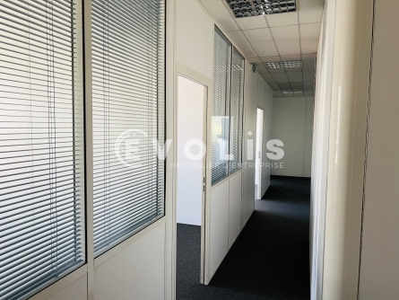 Photo 12 – location bureaux	EMERAINVILLE (77184)