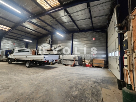 Photo 6 – location Entrepôts / activités	GRENAY (38540)