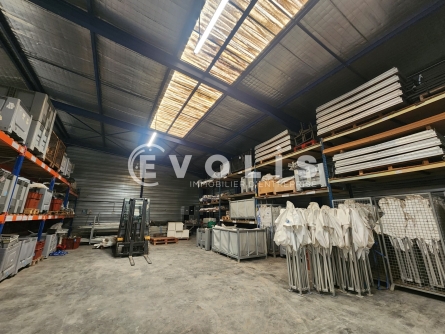 Photo 9 – location Entrepôts / activités	GRENAY (38540)