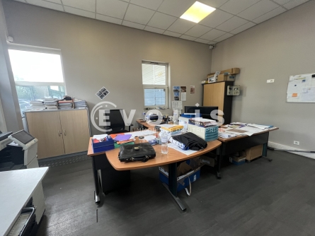 Photo 9 – location Entrepôts / activités	BONDY (93140)