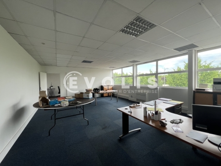 Photo 12 – location Entrepôts / activités	BONDY (93140)