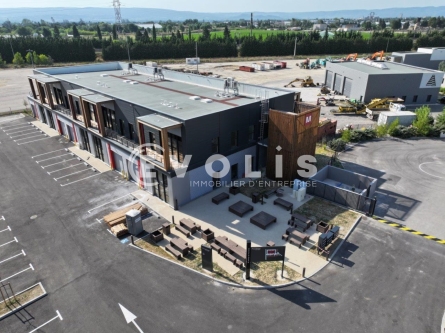 Photo 2 – location Entrepôts / activités	PIERRELATTE (26700)