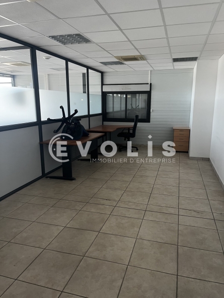 Photo 5 – location Entrepôts / activités	SAINT PAUL TROIS CHATEAUX (26130)