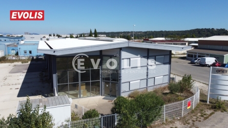 Photo 1 – location Entrepôts / activités	SAINT PAUL TROIS CHATEAUX (26130)