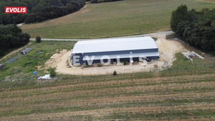 Photo 4 – vente Entrepôts / activités	SUZE LA ROUSSE (26790)