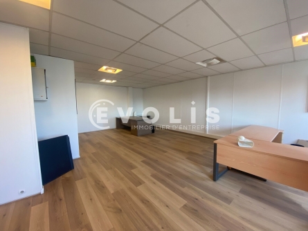Photo 2 – location Entrepôts / activités	NEUILLY PLAISANCE (93360)