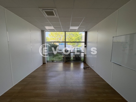 Photo 9 – vente Entrepôts / activités	CHAMPIGNY SUR MARNE (94500)