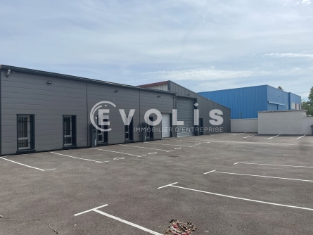 Photo 4 – vente Entrepôts / activités	VAULX EN VELIN (69120)