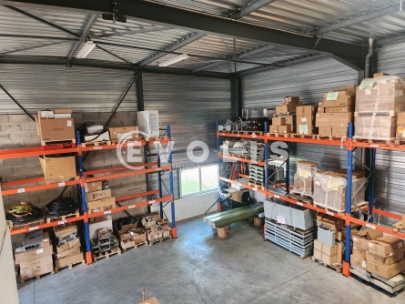 Photo 6 – location Entrepôts / activités	CHASSIEU (69680)
